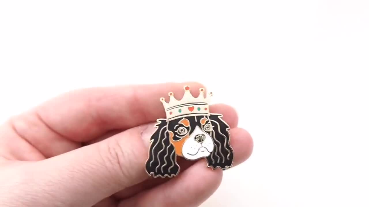 Cavalier King Charles enamel pin. CKC Blenheim, Tri-colour, Black and Tan  and Ruby.