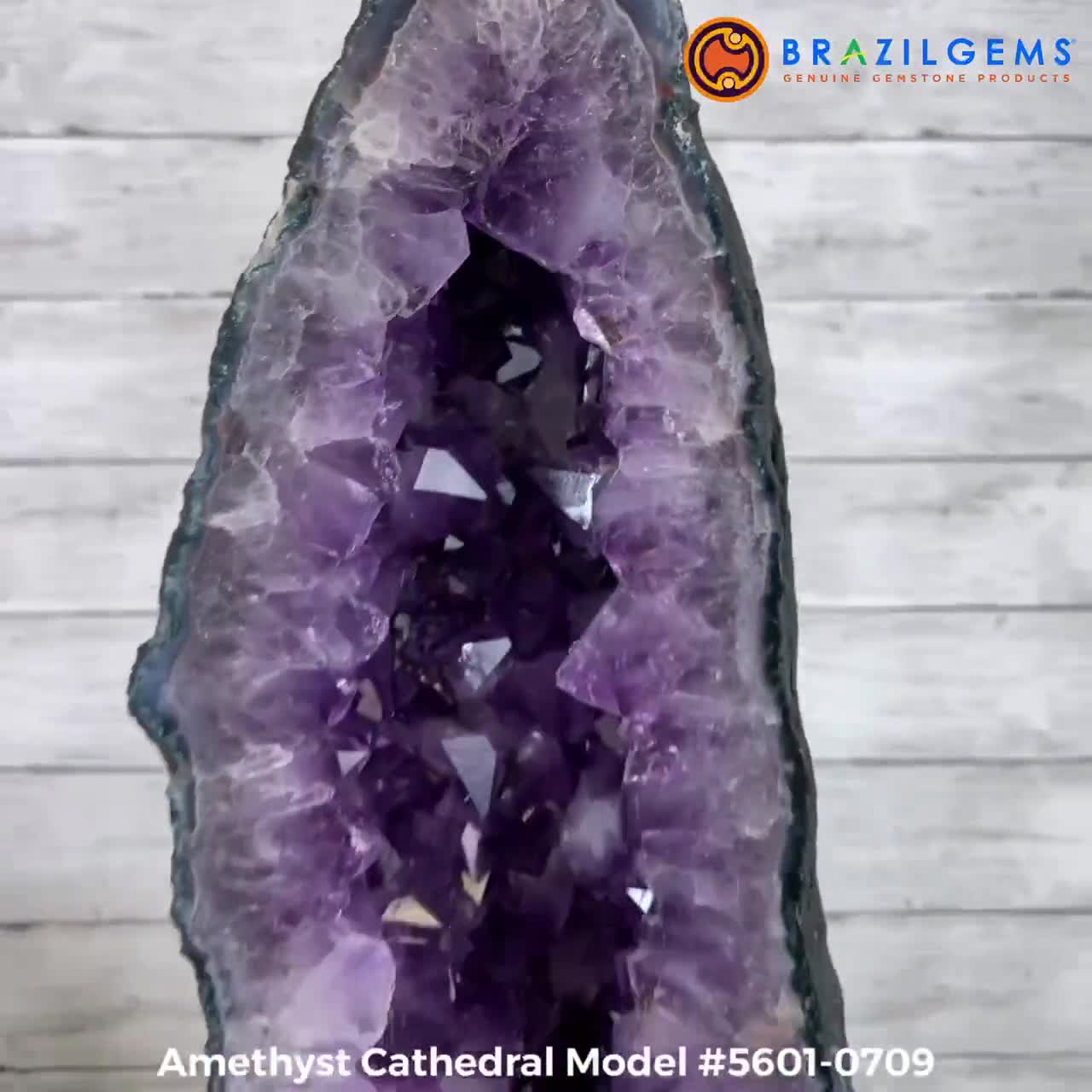 Améthyste pourpre du Brésil 258 Ct | Pierre brute naturelle Améthyste pourpre du Brésil 258 Ct | Pierre brute naturelle