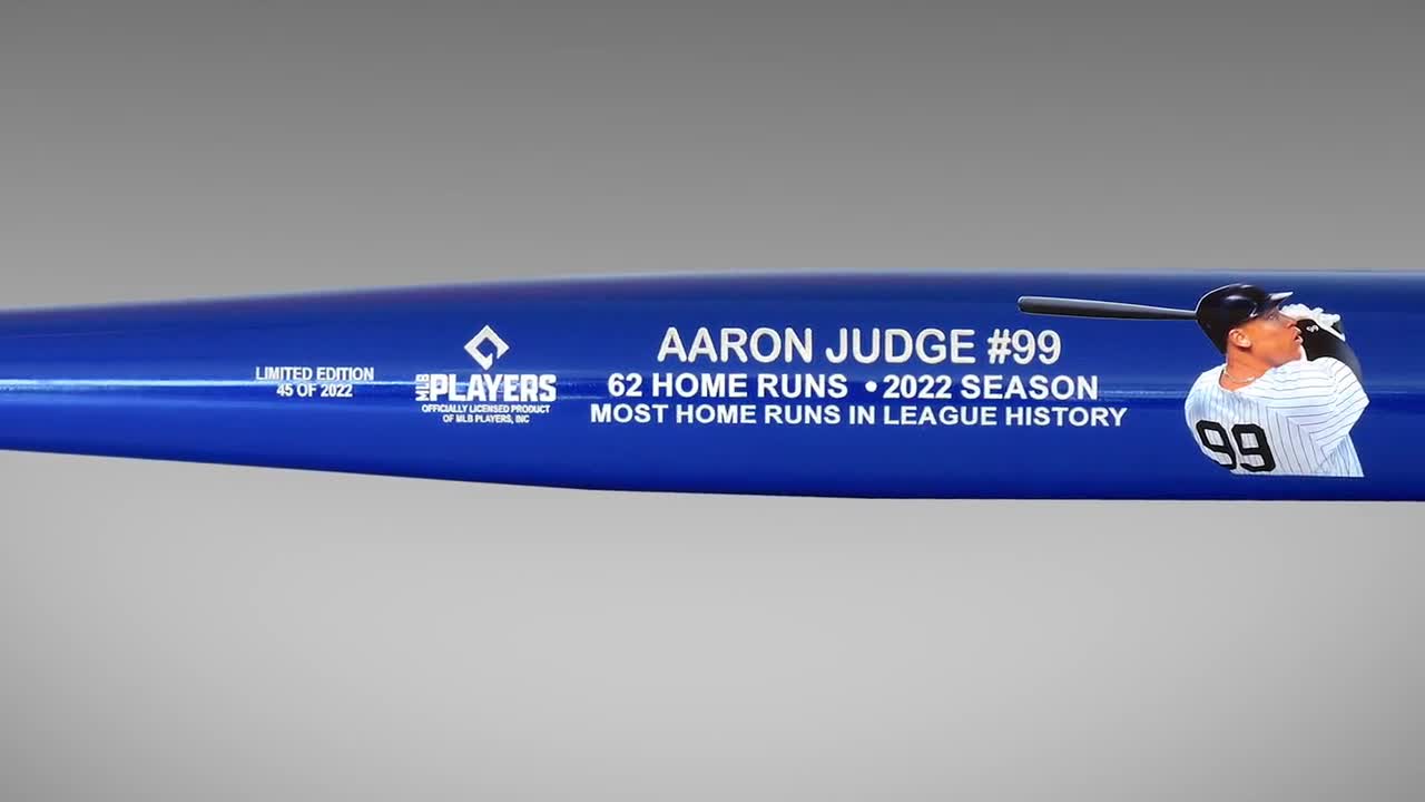 Aaron Judge 61 HRs New York Yankees Signature 2022 Shirt