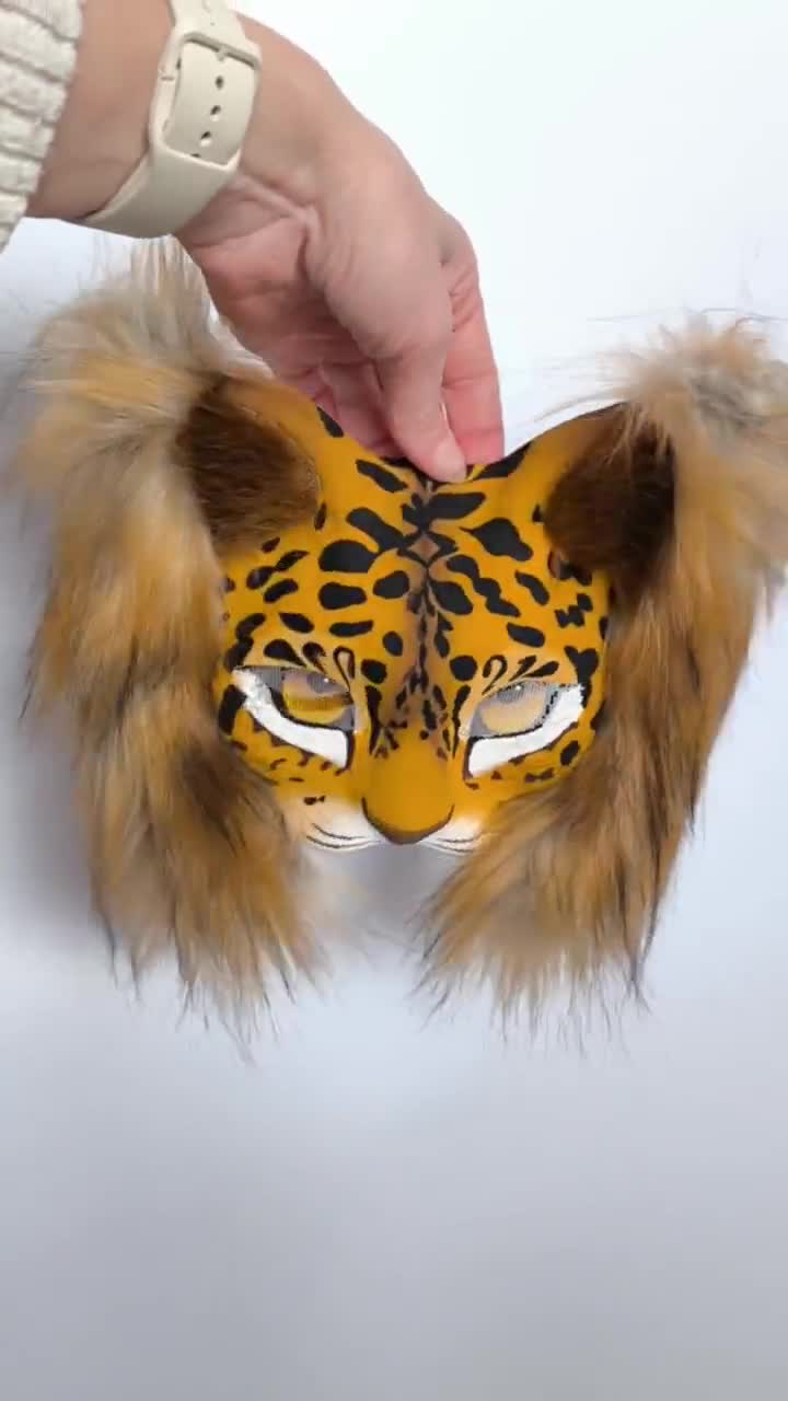 ふわふわのクアドロビクス動物マスク。Therianギフトに最適。Therian猫