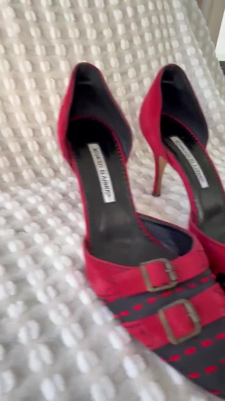 Zapatos de tacón d'Orsay de Manolo Blahnik, modelo vintage de 1991. video poster