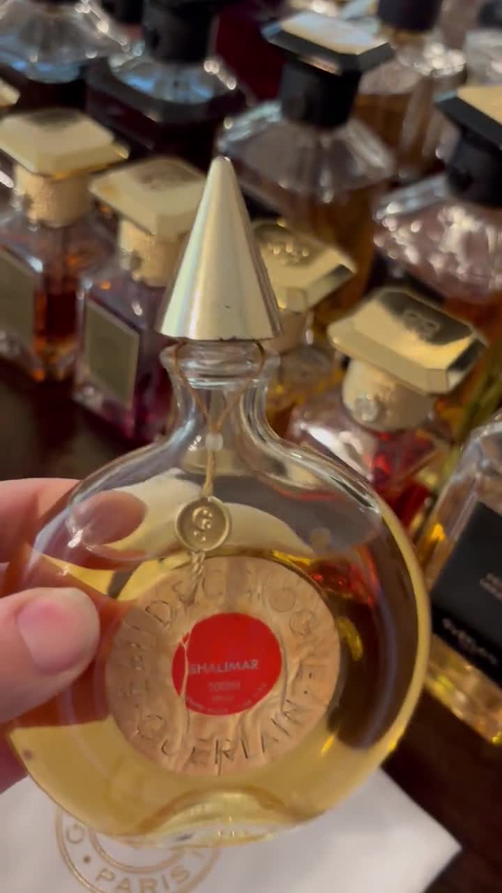 Vintage Guerlain Shalimar Eau De Cologne, 3.4 Oz Round Bottle With