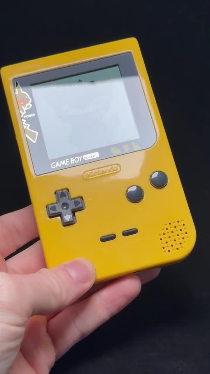 Gameboy Pocket Pokemon Center Pikachu Yellow IPS - Original High