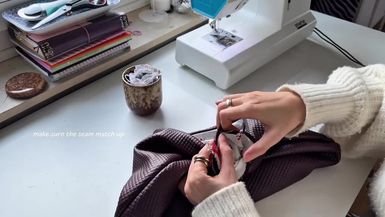 Naaipatroon hobotas met verstelbare riem | De Donna-tas video poster