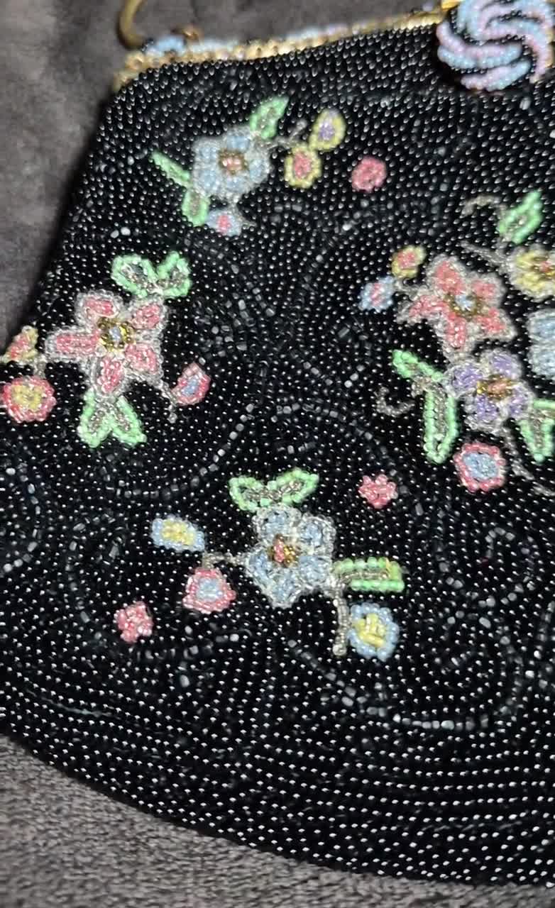 1940年代のビーズ刺繍入り花柄ハンドバッグ、バークス製、フランス製