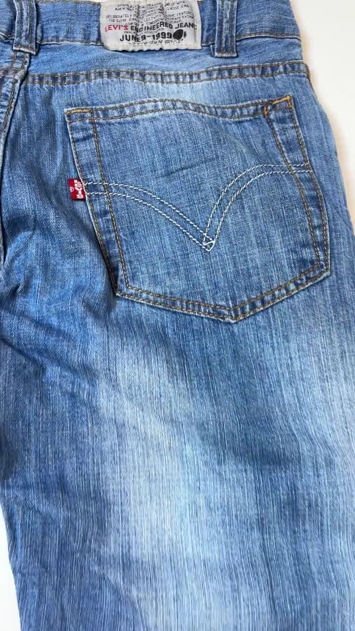 Vintage Levi's Engineered Jeans: Y2K Archive Denim, Straight Fit