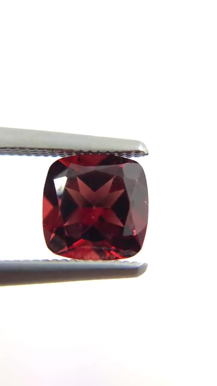 Almandine 7.04Ct 7Pcs Natural 2024 Vivid Blood Red Almandine Garnet S906