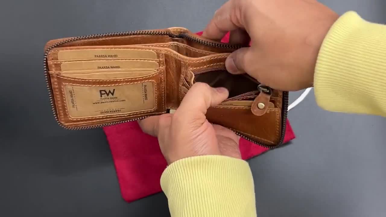 Premium Leather Round Zip Wallet Handmade Top Quality Leather Wallet For Man Woman RFID Safe Leather Wallet for Gift Perfect Christmas Gift Premium Leather Round Zip Wallet Handmade Top Quality Leather Wallet For Man Woman RFID Safe Leather Wallet for Gift Perfect Christmas Gift