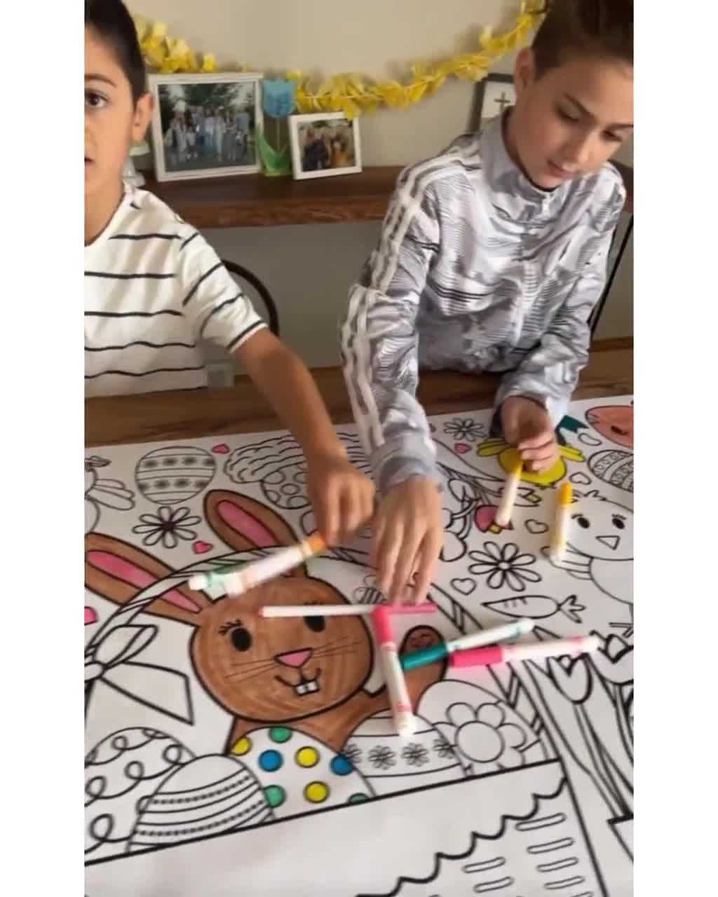 1 Pack Easter Coloring Tablecloth, Happy Easter Bunny Egg Disposable  Rectangle Kids Color-in Paper Table Cover for Children Activity Easter  Holiday