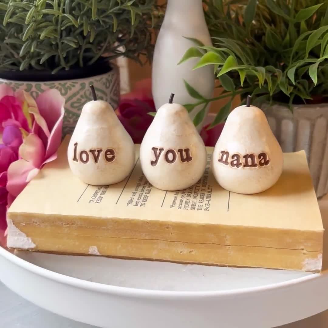 Delicious Bee Cake Recipe for Sweet Lovers, image size:1080x1080