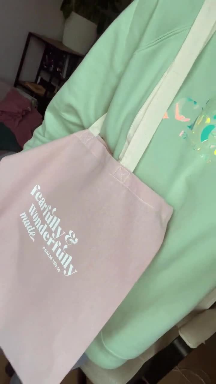 Realizzato in modo spaventoso e meraviglioso - Salmo 139:14 - File SVG PDF PNG Christian Cricut - conferma in formato SVG - Gesù in formato SVG video poster