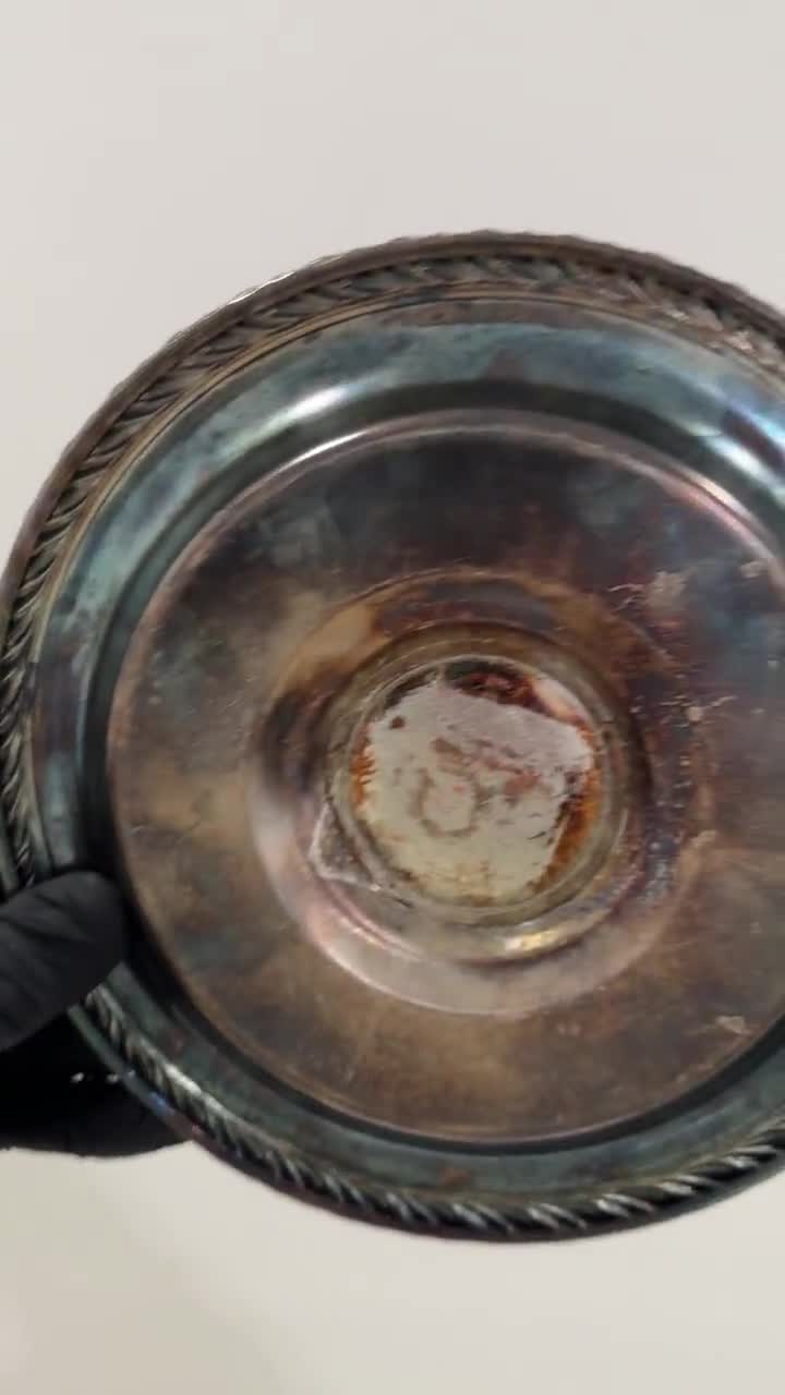 Vintage Oneida USA Silver Plated Serving Bowl With Attached