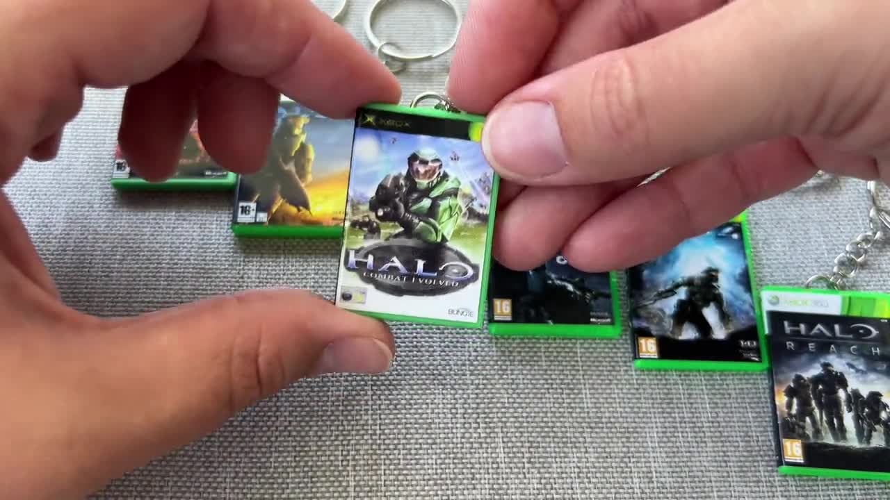 xbox HALO 激レア アイテム ペーパークラフト フィギュア キーホルダー xbox HALO 激レア アイテム ペーパークラフト フィギュア キーホルダー