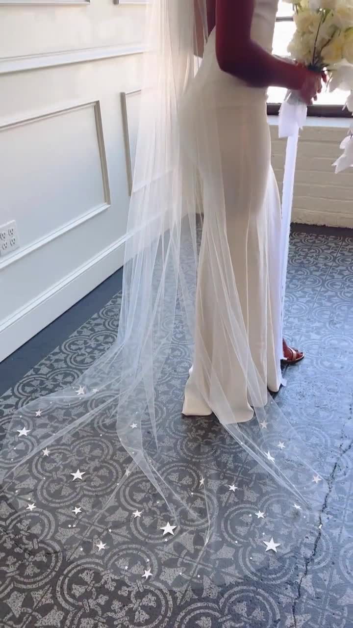 Cascading Pearl Veil Elbow, Fingertip, Waltz or Cathedral Length 