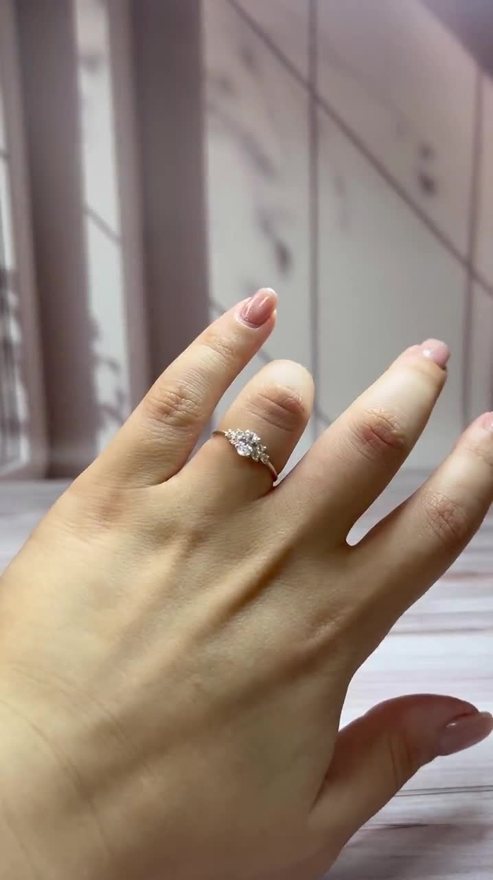 Dainty & Simple 925 Sterling Silver Promise Ring for Her