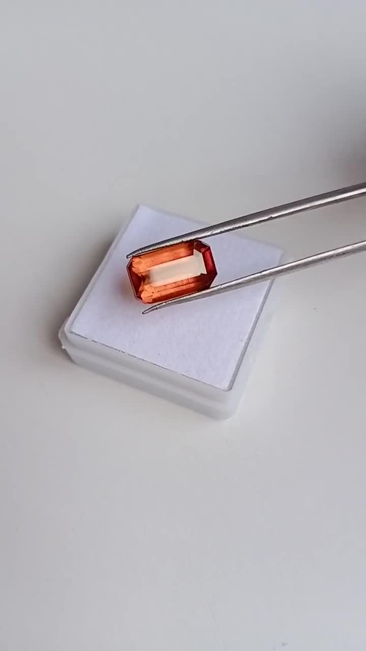 Hessonite Orange Naturelle De Madagascar – 1,54 Carat, Non Traitée – Pierre Gemme Rare