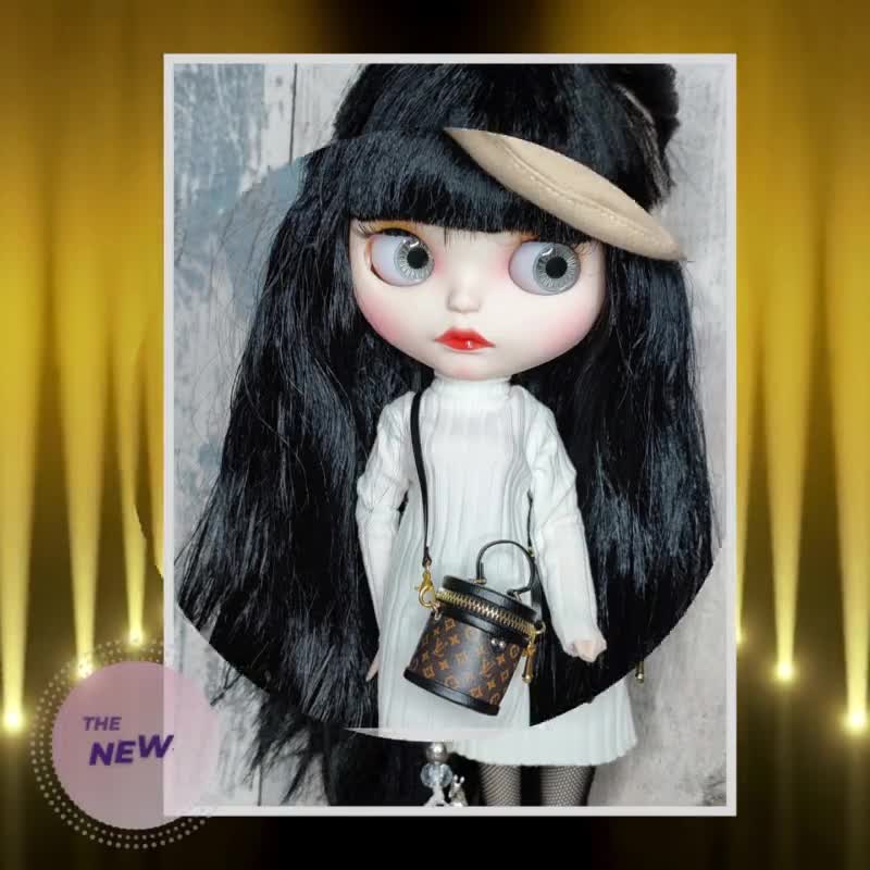 DOLL MINIATURE MINI SUITCASE LOUIS VUITTON STYLE BJD BLYTHE PULLIP