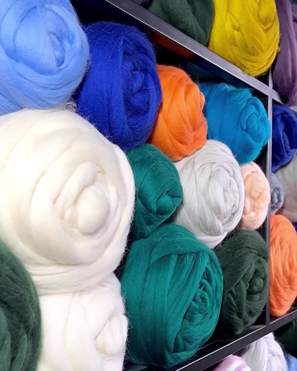 Aftertreatment Soft Feeling Super Chunky Blanket Yarn, Merino Wool Roving  for Felting Textile Machine Chinese Yarn Machine Supplier Roller Raising  Machine - China Aftertreatment Soft Feeling Super Chunky Yarn, Felting  Textile Machine