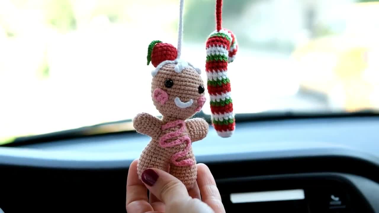 Isyende Cute Car Accessories Crochet Hanging Christmas Tree, Car Pendant  Interior Rearview Mirrors Charms Hanging Ornament, Cute Car Accessories for