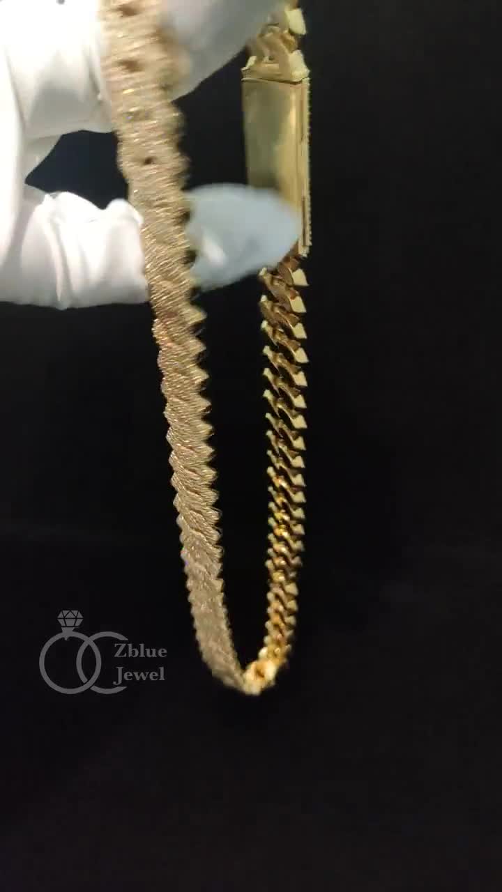 Louis vuitton 24k gold necklace – BH jewelry