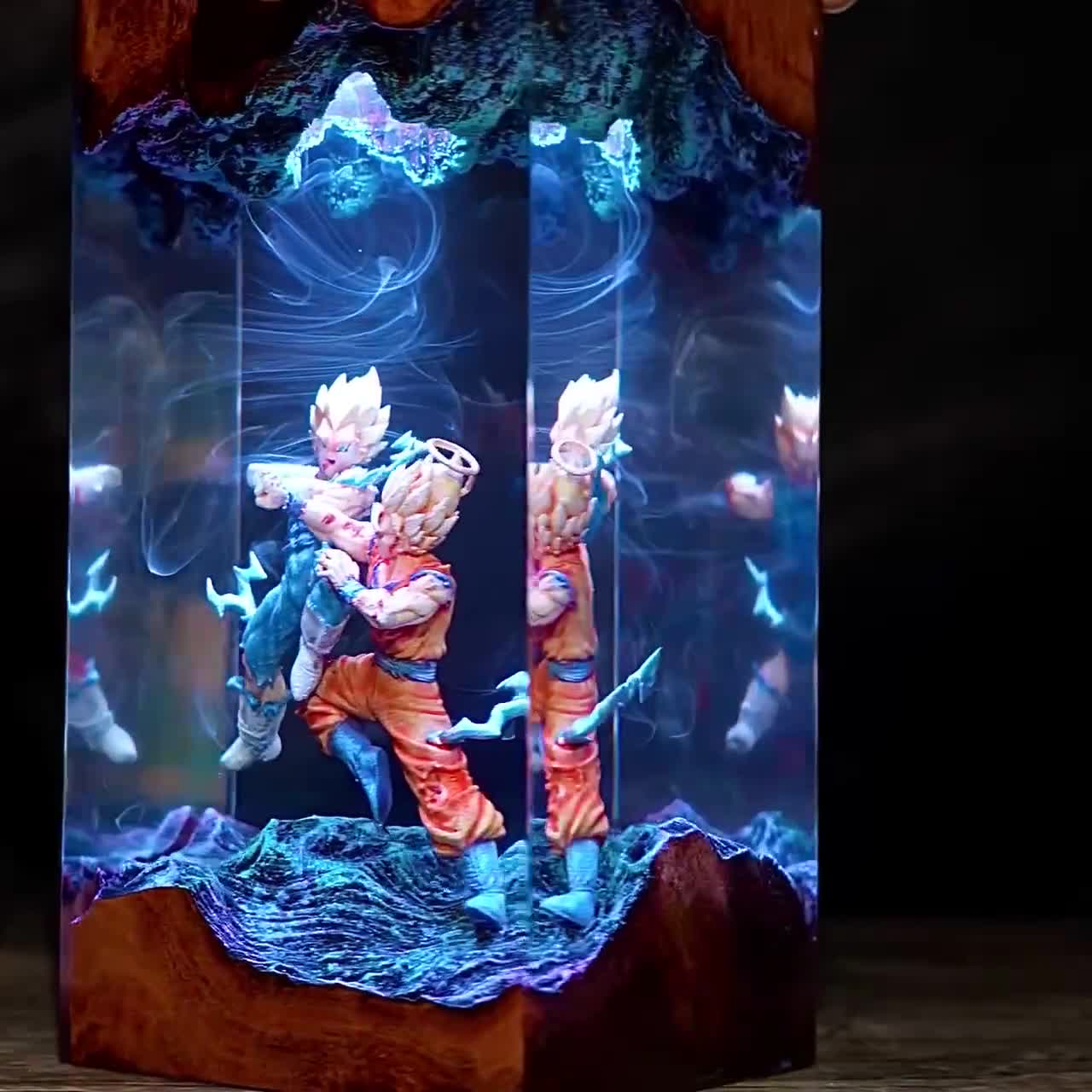 リオン様【No.118】ジンベイザメ 空 海 蓄光 グラデーション チャーム Energy Warrior Battle Lamp, Resin Dragom Lamp, Anime Style Fight