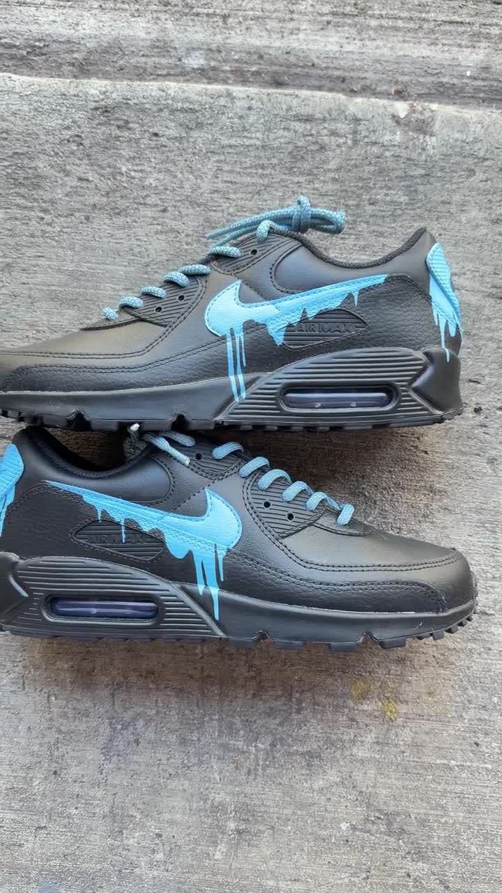 カスタム Nike Air Max 90 スニーカー | 手描きのドリップデザイン | パーソナライズされたストリートウェアシューズ | レトロなギフト video poster