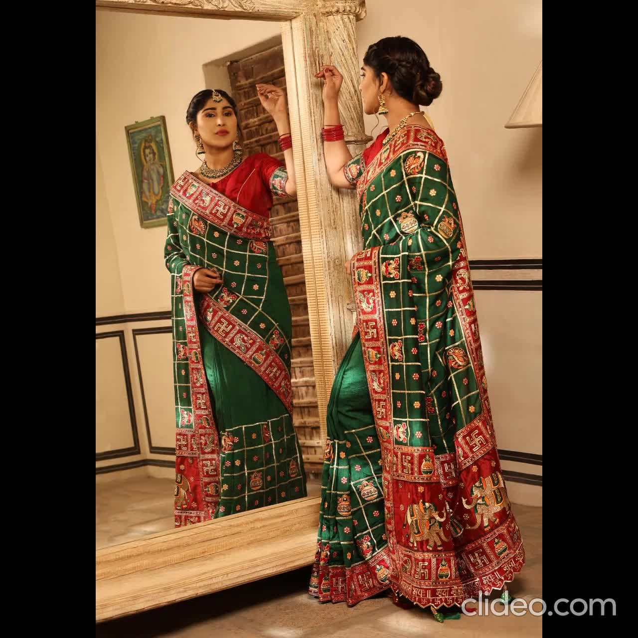 Women's Lace Bordered Karwa Chauth Look In Sada Saubhagyavati Bhava Gr –  coshapelady