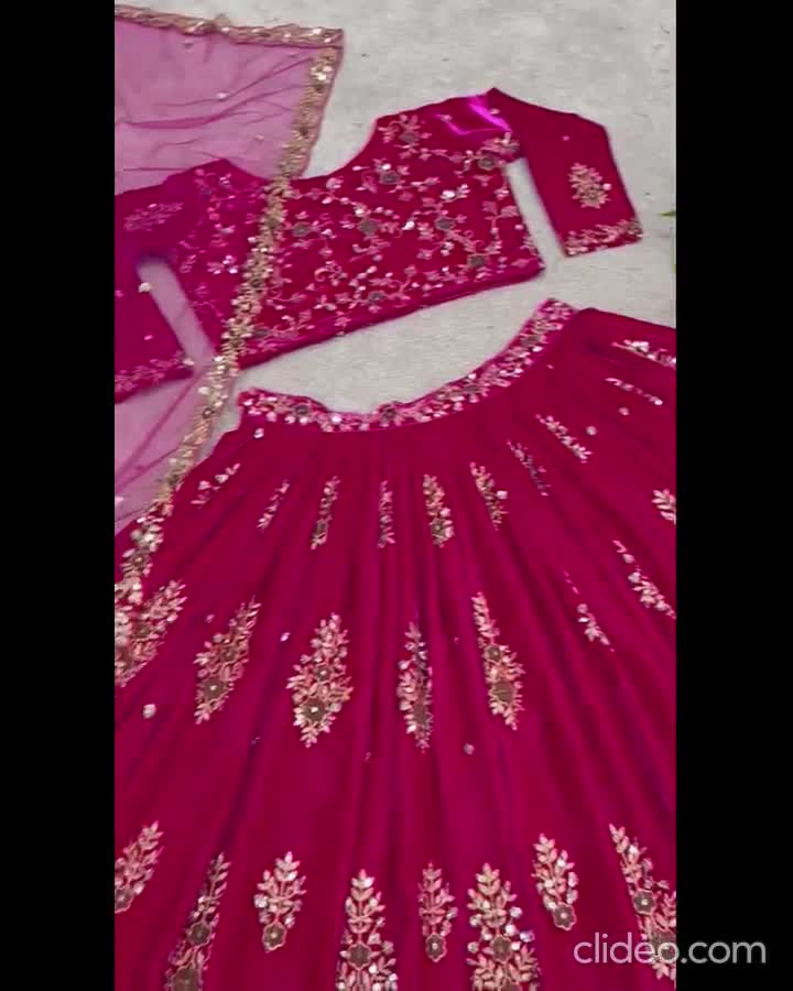 Aashna Jain Malhotra and Rachit Malhotra, Vivanta Surajkund, Delhi | Bridal  lehenga red, Latest bridal dresses, Red wedding lehenga