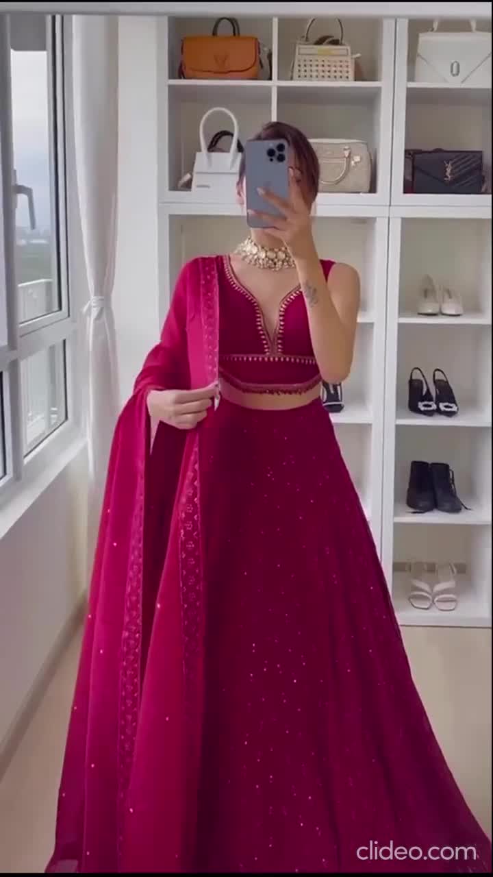 Pakistani Lehenga Party Wear That Will Make You Stand Out