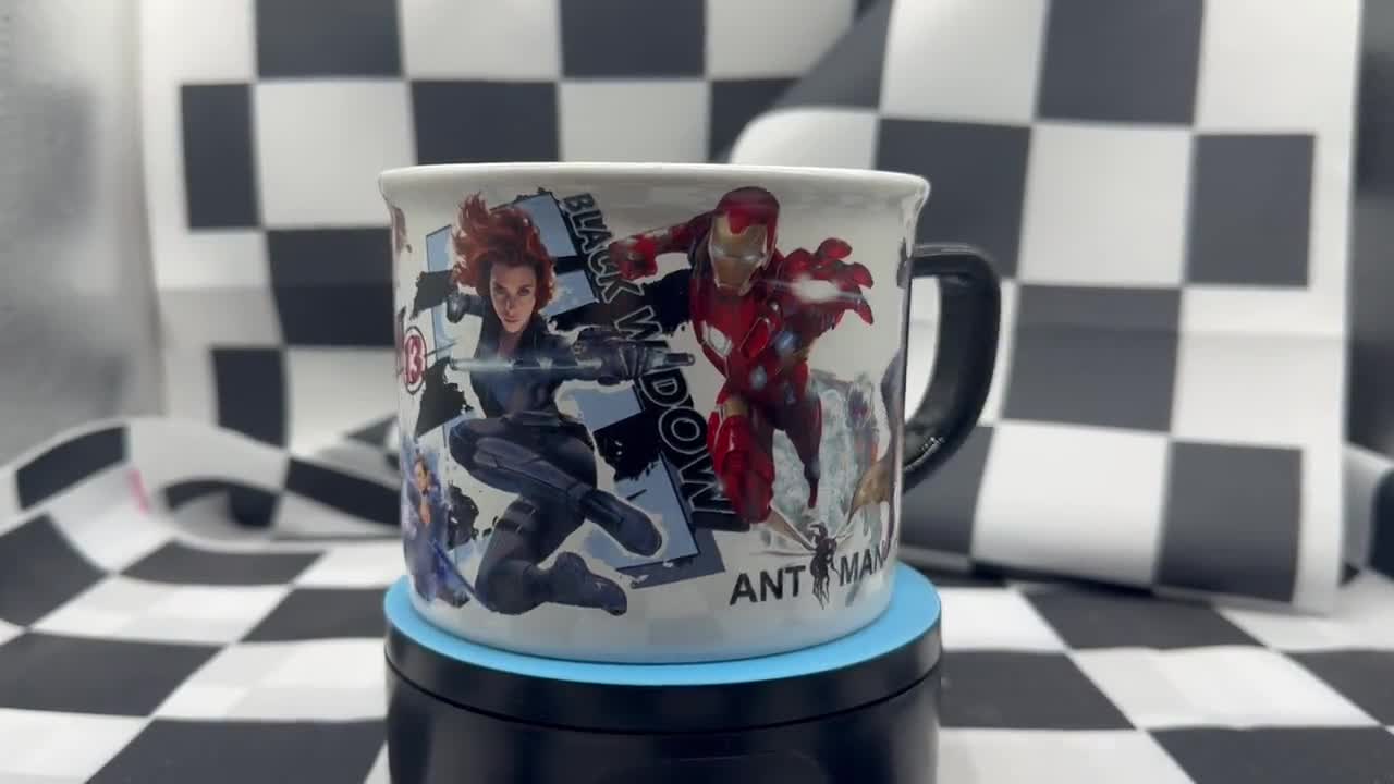Taza de café de 20 oz de Marvel Universe Disney Store Capitán América: Civil War video poster