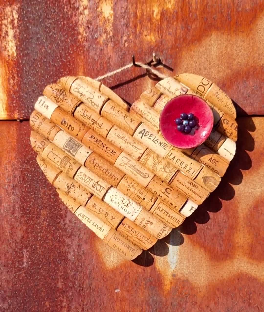 ワイン愛好家ハートコルク掲示板