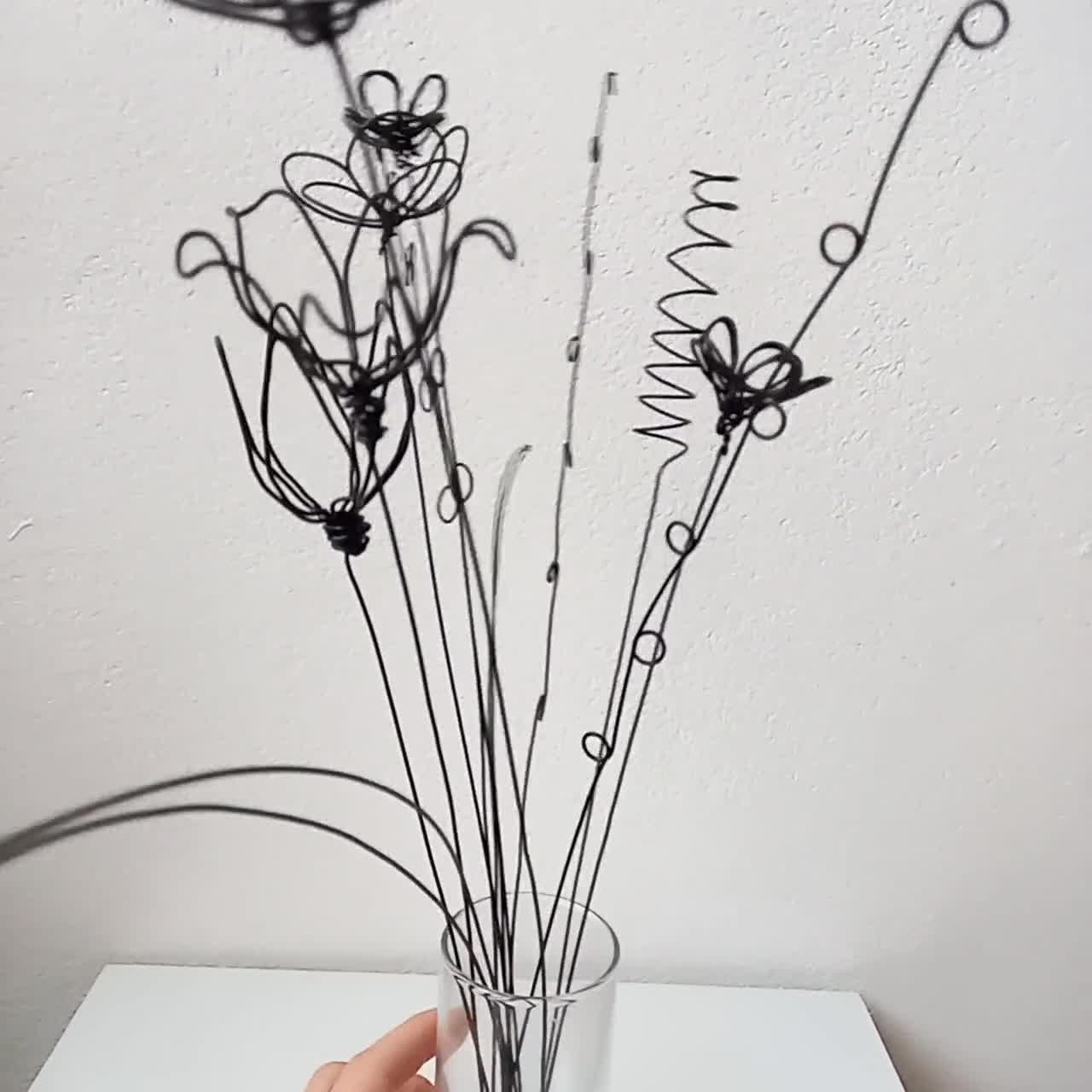 Artistic Flower Bouquet of 3D Wire Flowers for Home Decoration, Lovely  Sculpture Gift, Boho Decor Living Room -  UK