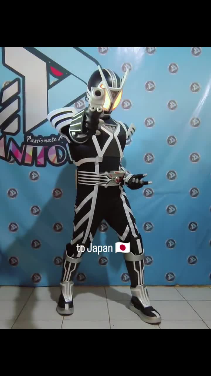 手作り仮面ライダーコスプレ衣装：ファイズ、カイザ、イクサ、デルタ