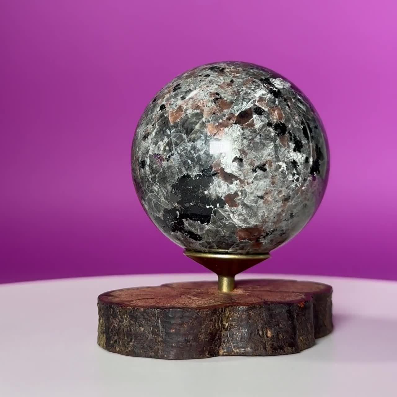 Yooperlite Sphere 414g With Decorative Stand | UV Reactive Crystal