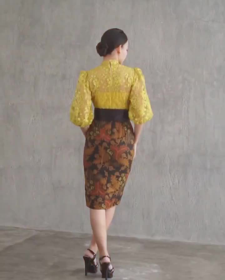 green emerald velvet dress Women's Batik Grace Dress - Scarlet Peacock