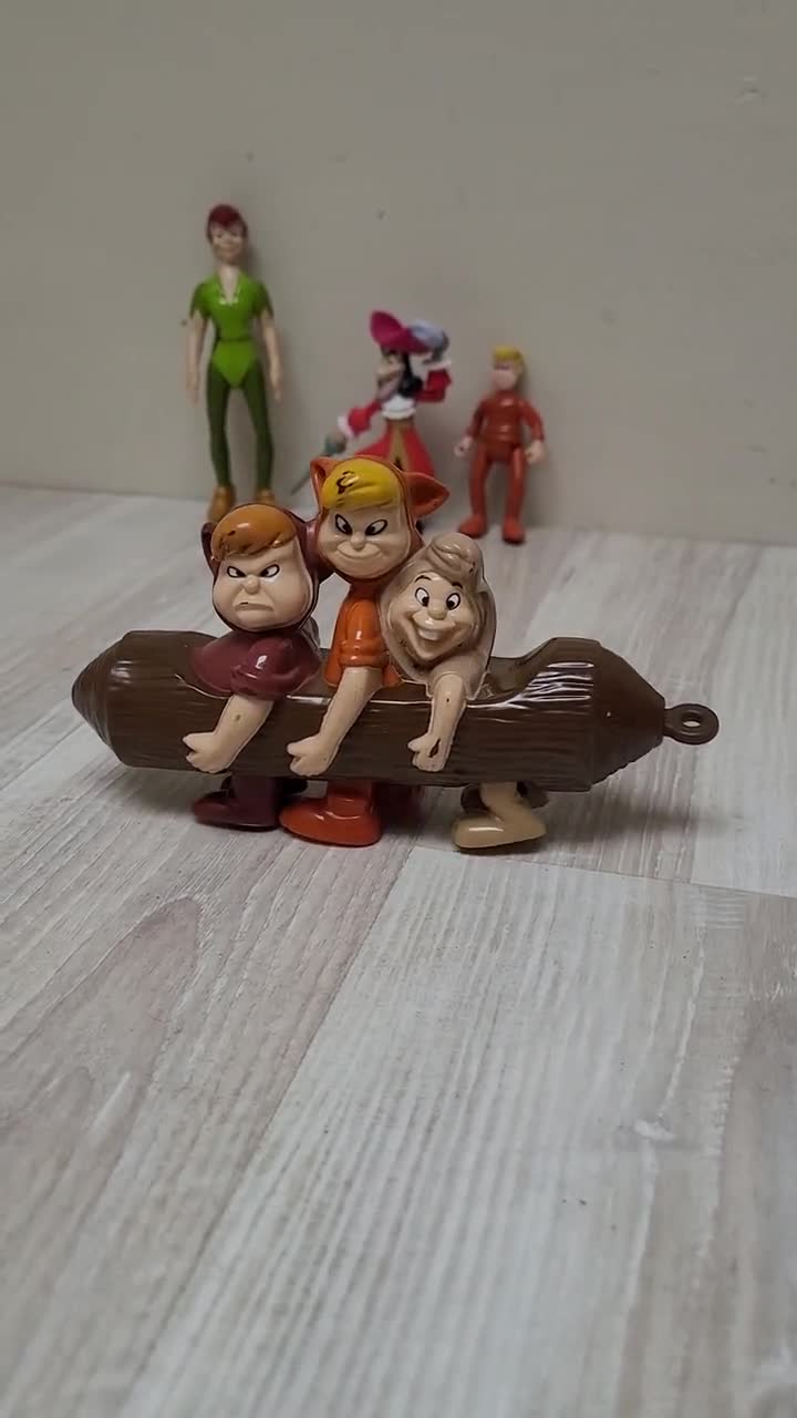 Disney ピーターパンのキャラクターフィギュア、ティンカーベル