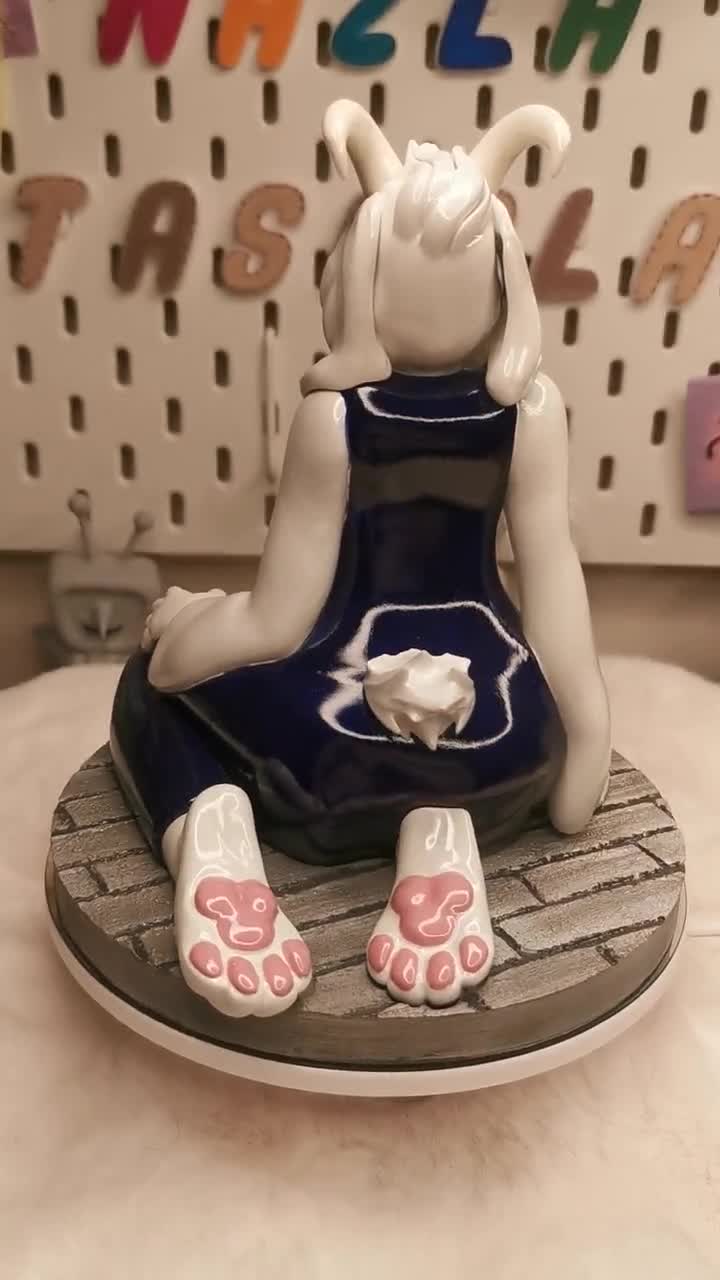 Asriel Dreemurr Figure – Handmade Game Inspired Collectible Statue
