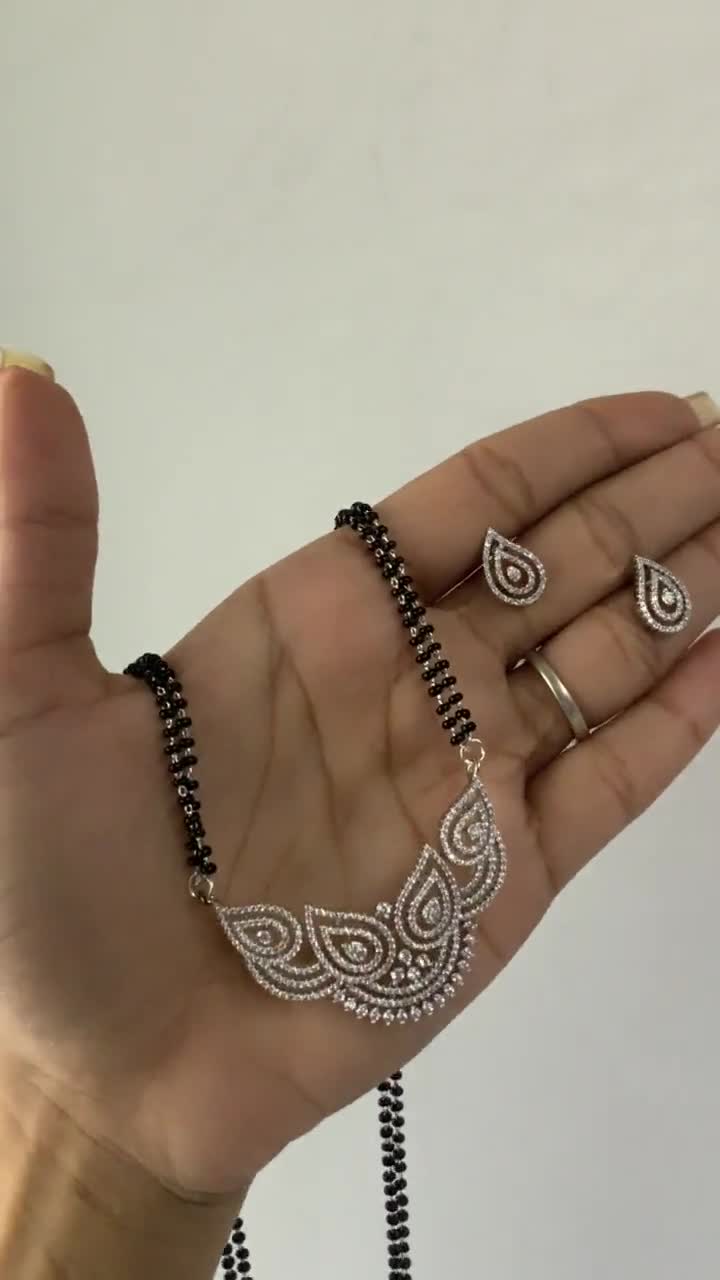 Mangalsutra moderno bañado en plata/Joyería de uso diario/Mangalsutra ligero bañado en plata/Ideal para regalar/Colección étnica video poster