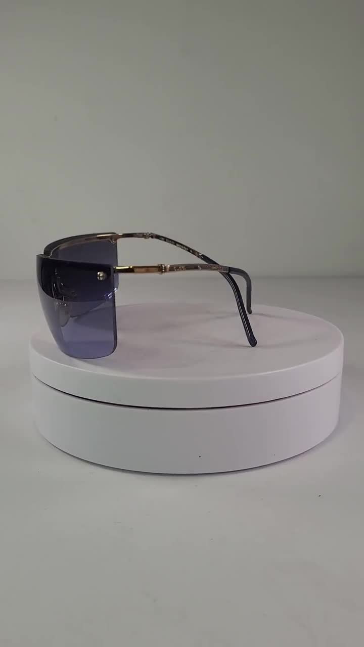 Vintage Gucci GG2653 Shield Sunglasses Y2K Blue Grey Lenses Gold