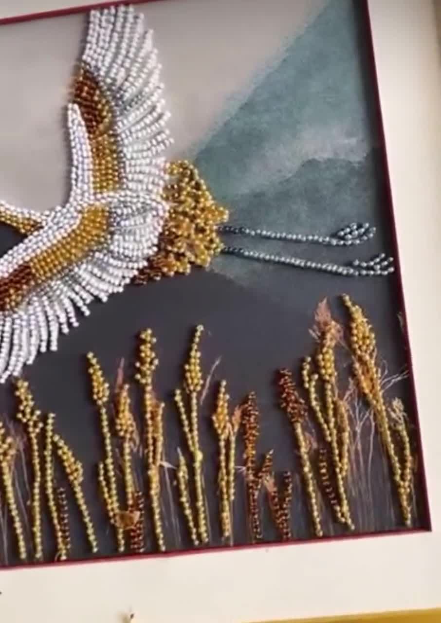 ビーズ刺繍キット「帰郷」、ビーズ刺繍の白鶴、鳥の刺繍、飛翔する鶴