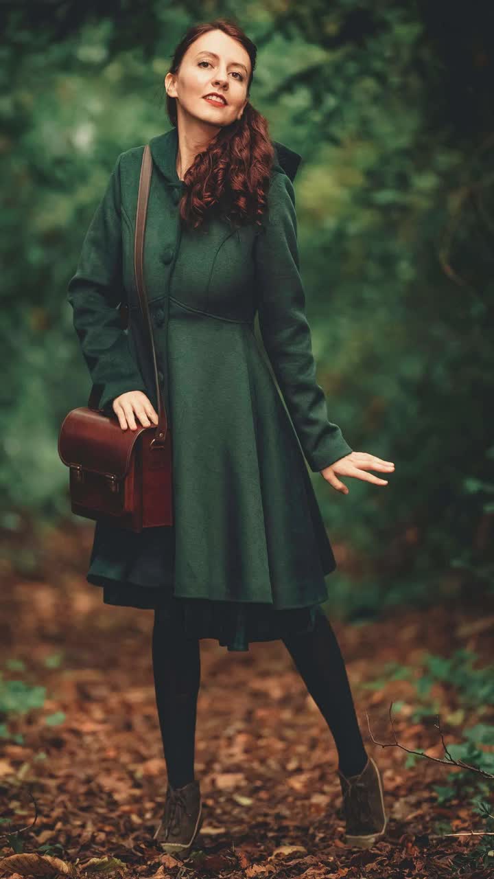 Women's Winter Single Breasted Wool Blend Coat, Red Swing Hooded
