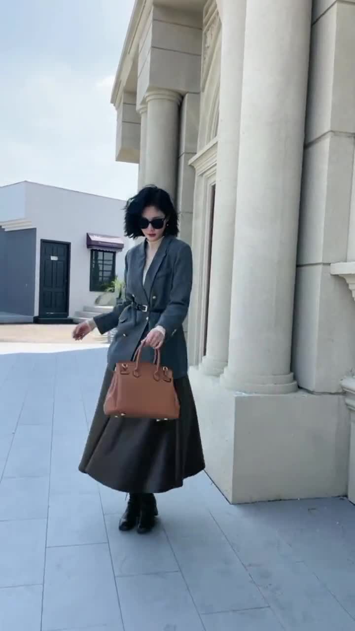 epine volume wool tailored coat gray⭐️ volume wool tailored coat charcoal gray | épine