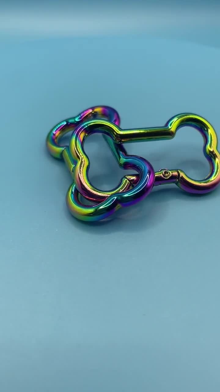 レインボードッグボーンカラビナクリップ：38mmメタルキーチェーン