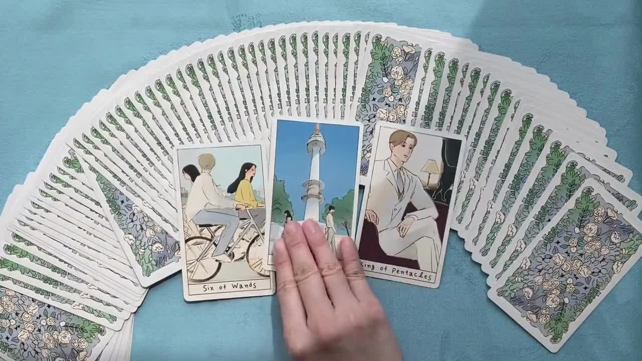 ダイブ トゥ ユー タロット | 愛と関係のタロット デッキ